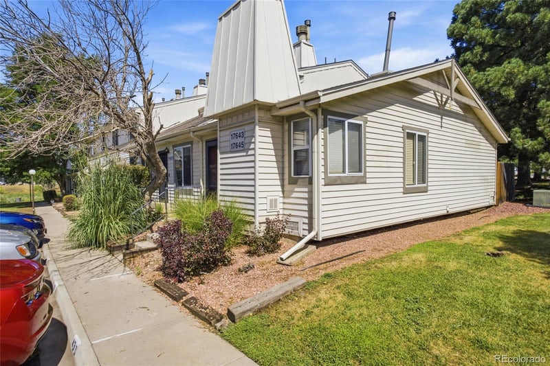 17645 E Loyola Dr #A, Aurora, CO 80013