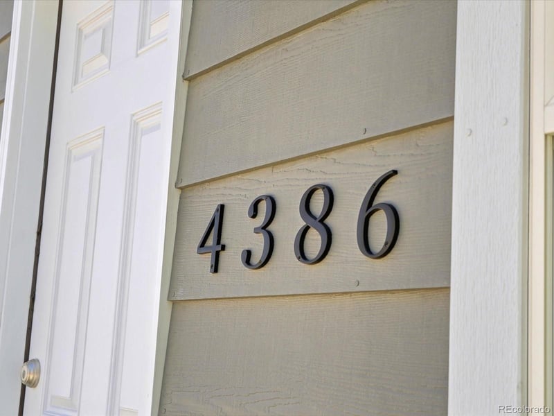4386 Chase St, Denver, CO 80212