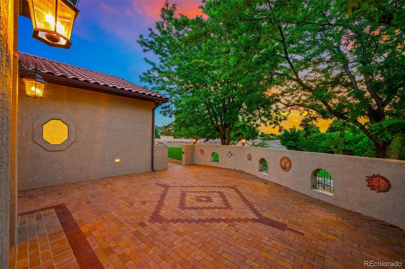 995 Linden Pl, Pueblo West, CO 81007