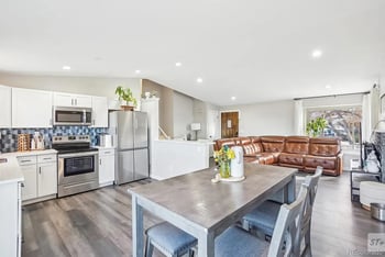 19003 E Oxford Dr, Aurora, CO 80013