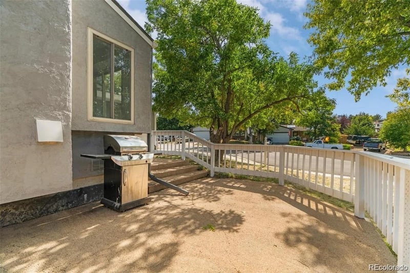 19003 Oxford Dr, Aurora, CO 80013