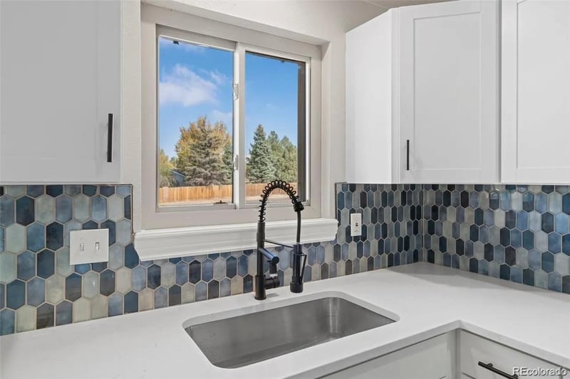19003 Oxford Dr, Aurora, CO 80013