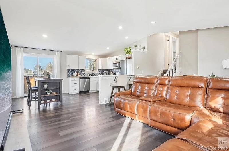 19003 Oxford Dr, Aurora, CO 80013