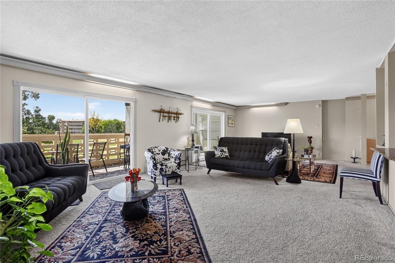 9180 Center Ave #6B, Denver, CO 80247
