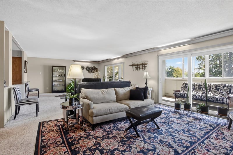 9180 Center Ave #6B, Denver, CO 80247