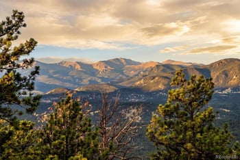 1893 Montane Dr, Golden, CO 80401