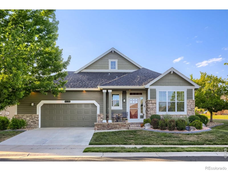 12915 77th Dr, Arvada, CO 80005