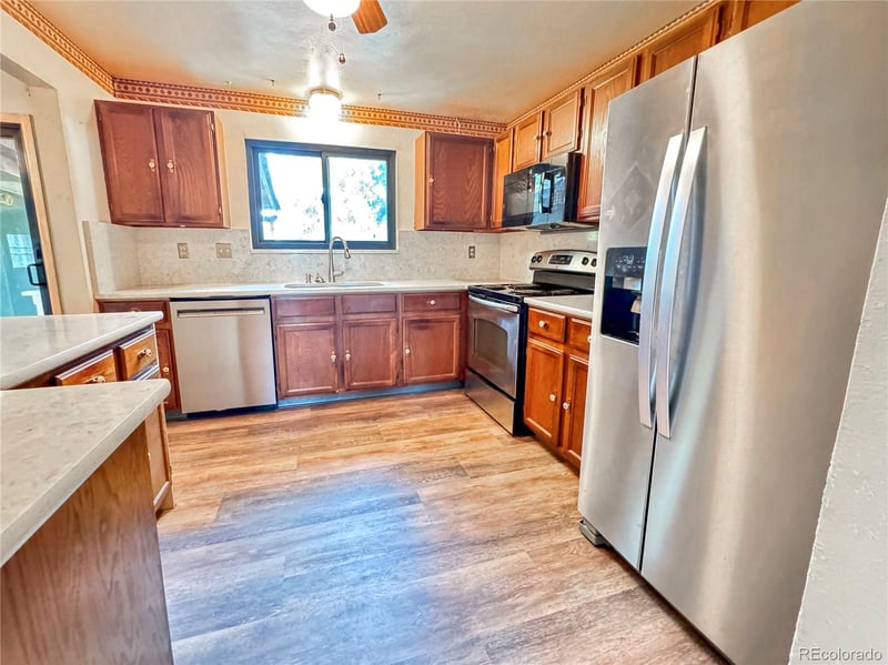 1807 24th Ave, Longmont, CO 80501
