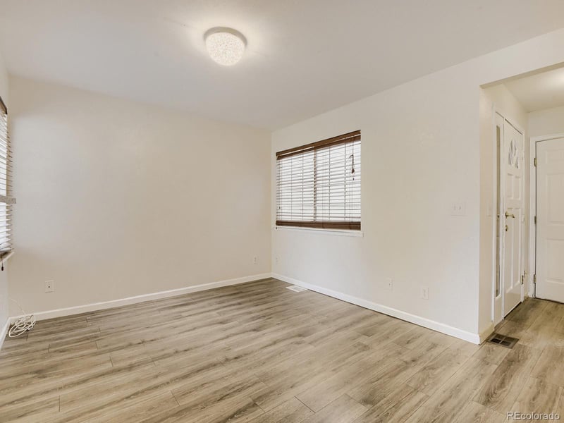 10805 Jewell Ave, Aurora, CO 80012
