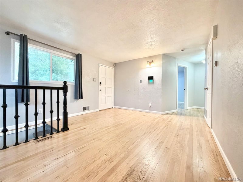 1285 Gill Pl, Denver, CO 80223