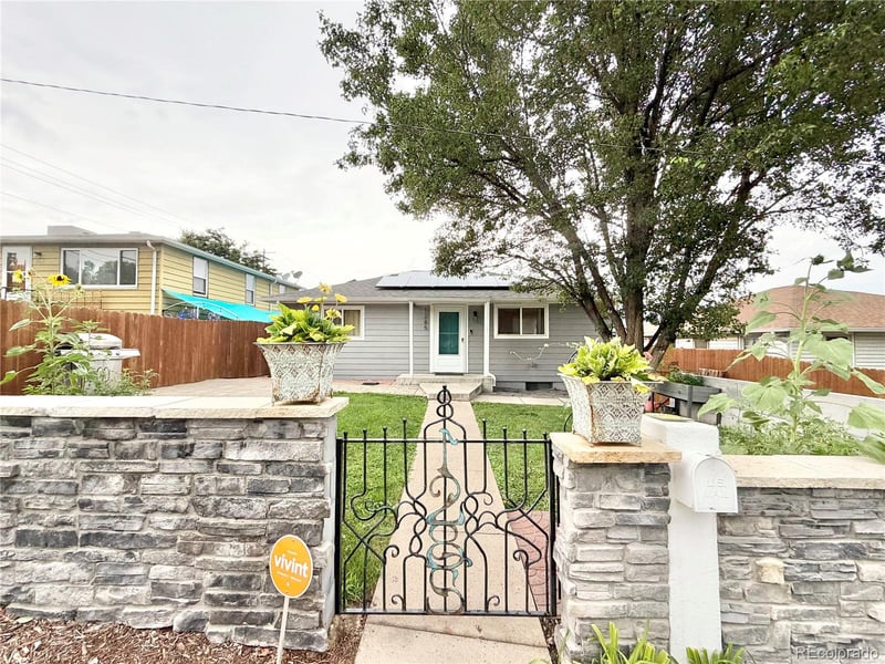1285 Gill Pl, Denver, CO 80223