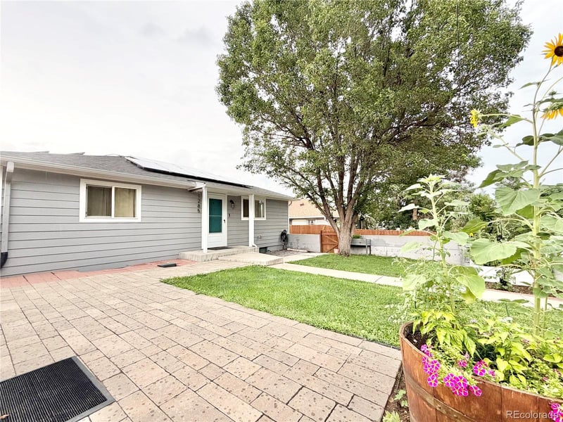 1285 Gill Pl, Denver, CO 80223