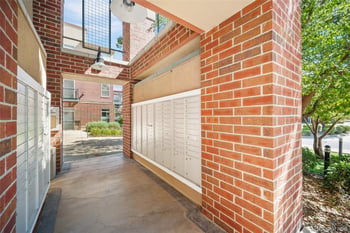 10184 Park Meadows Dr #1410, Lone Tree, CO 80124