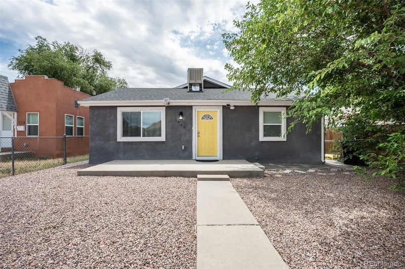 1020 16th St #A-B, Pueblo, CO 81003