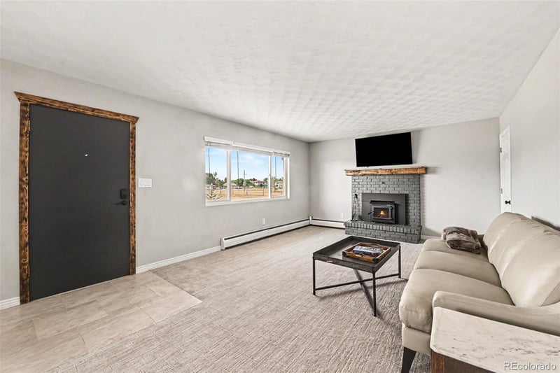 416 Gray Horse Dr, Fort Collins, CO 80524