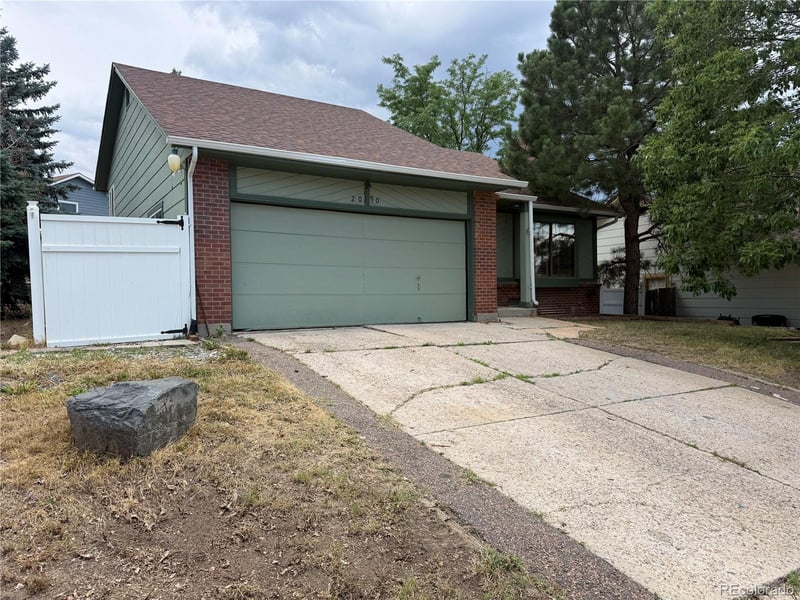2090 Summerfield Dr, Castle Rock, CO 80104