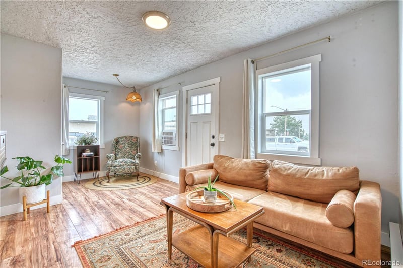 2001 5th Ave, Greeley, CO 80631