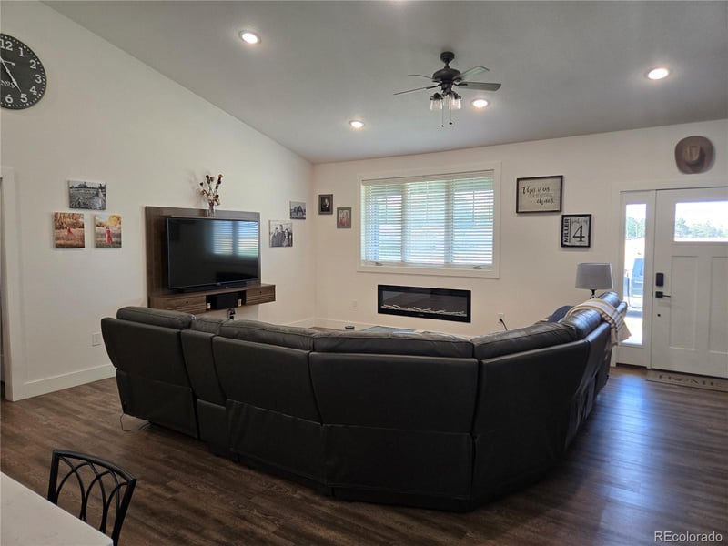 1245 Jasmine St, Burlington, CO 80807