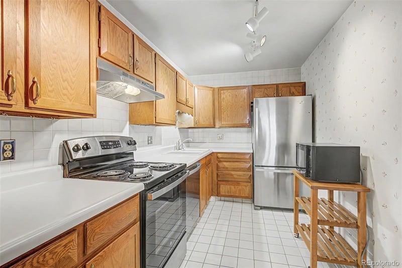 13635 E Bates Ave #403, Aurora, CO 80014