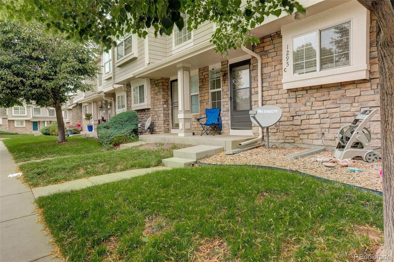 1295 Zeno Cir #C, Aurora, CO 80017