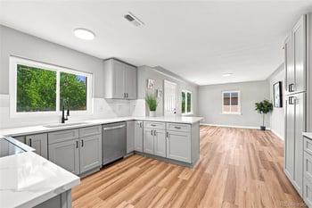 1364 Lima St, Aurora, CO 80010