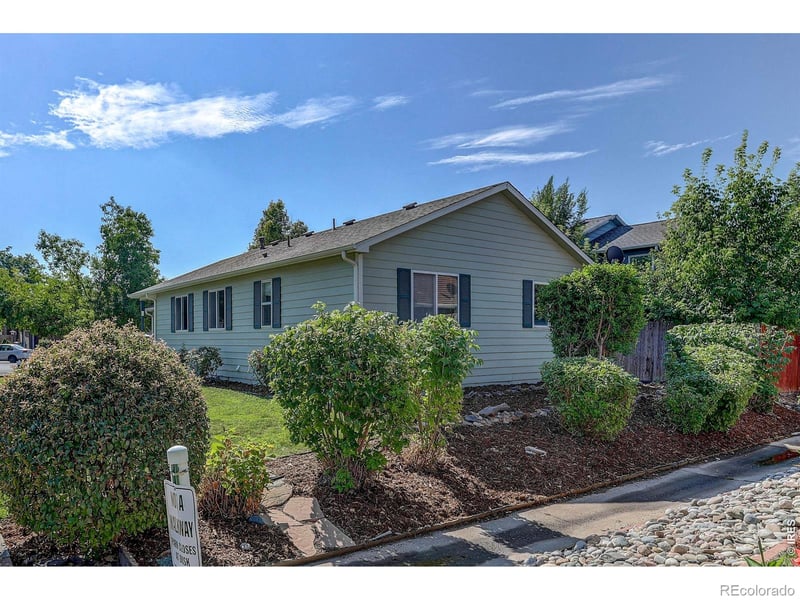 346 Wadsworth Cir, Longmont, CO 80504