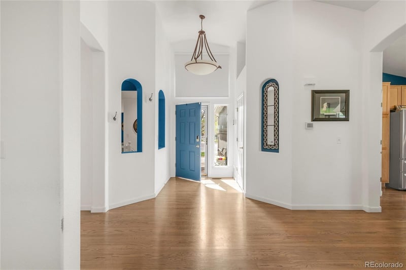 1510 De Gaulle Cir, Aurora, CO 80018