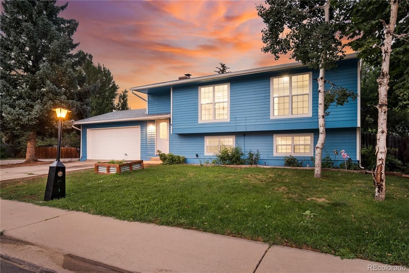 2244 Grant St, Longmont, CO 80501