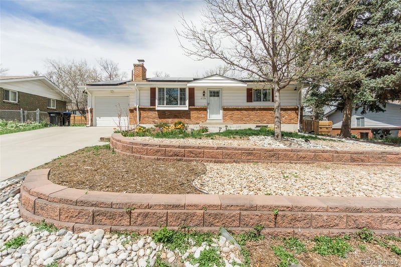 6739 70th Ave, Arvada, CO 80003