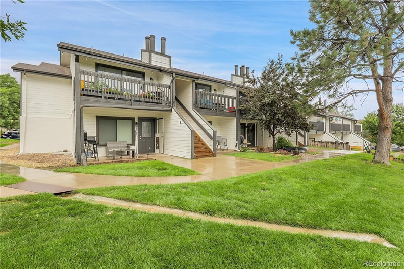532 Oakwood Dr #B102, Castle Rock, CO 80104