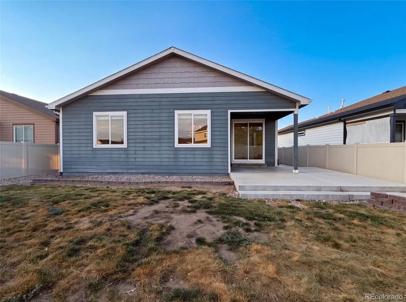 712 Country Trl, Ault, CO 80610