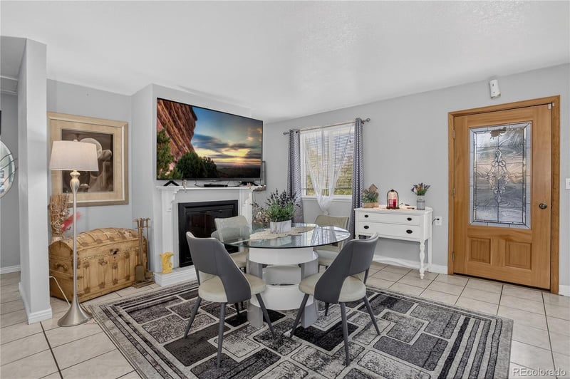 6861 Ivy St, Commerce City, CO 80022