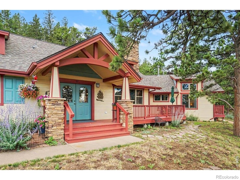600 Whispering Pines Dr, Estes Park, CO 80517