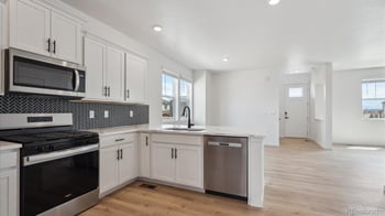 341 N Bersshine St, Watkins, CO 80137