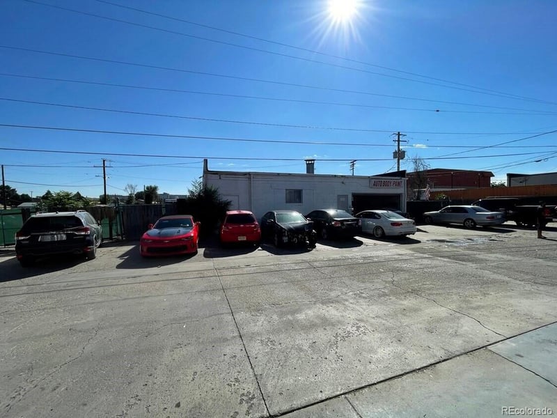 1525 Lansing St, Aurora, CO 80010