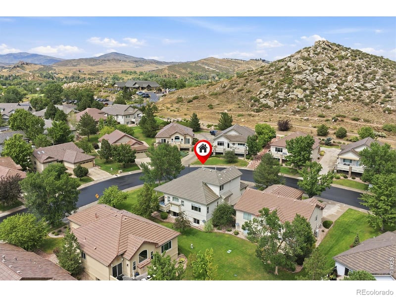516 Mariana Pointe Dr, Loveland, CO 80537