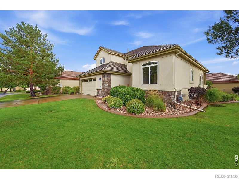 516 Mariana Pointe Dr, Loveland, CO 80537