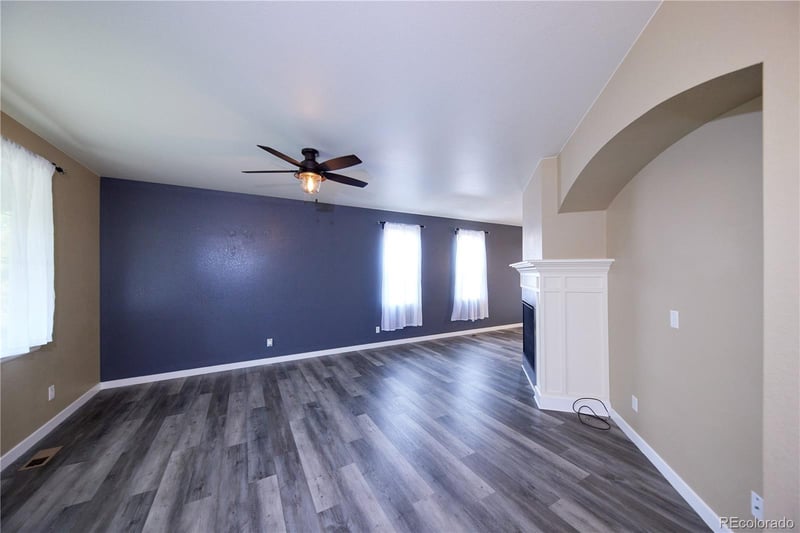 25462 2nd Pl, Aurora, CO 80018
