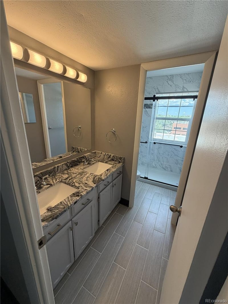 252 Pennsylvania St #602, Denver, CO 80203