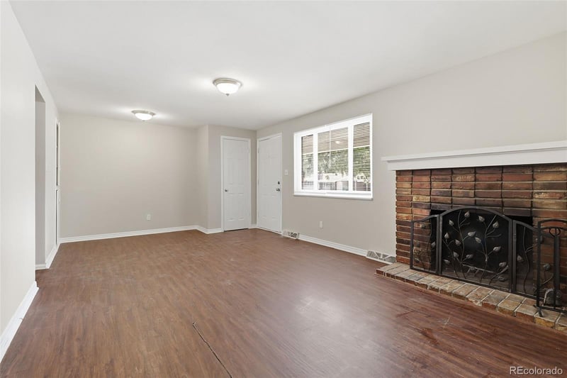 263 Aspen Dr, Brighton, CO 80601