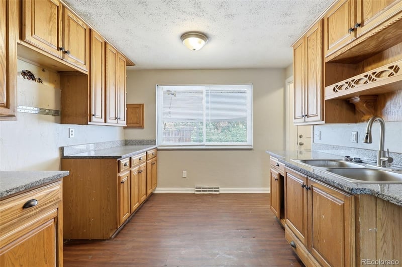 263 Aspen Dr, Brighton, CO 80601