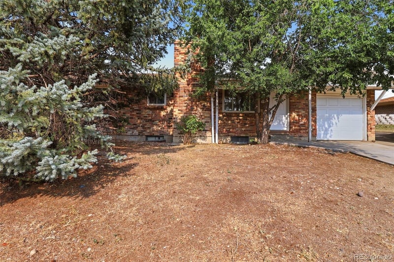 263 Aspen Dr, Brighton, CO 80601