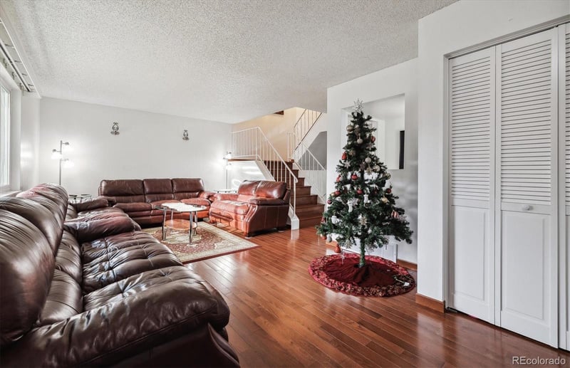 1024 S Alkire St, Lakewood, CO 80228