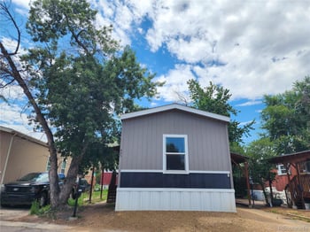 425 Barnard Ct, Longmont, CO 80501