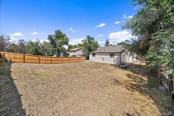 18757 E Hawaii Dr, Aurora, CO 80017
