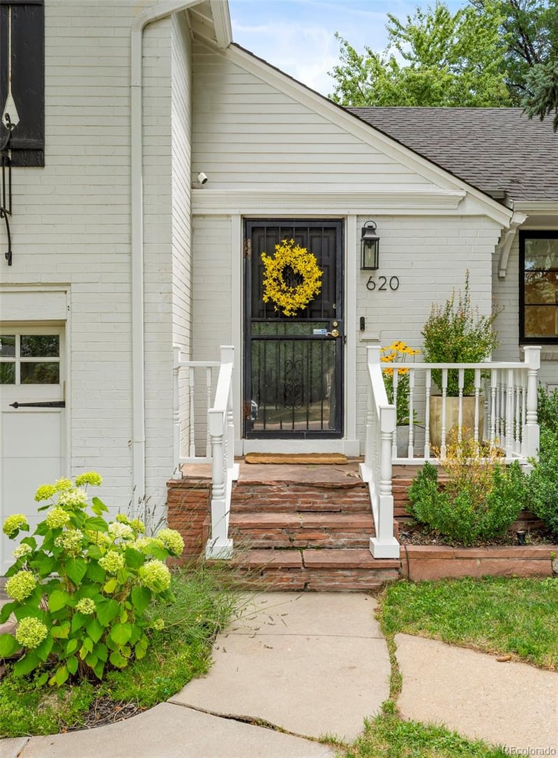 620 Leyden St, Denver, CO 80220