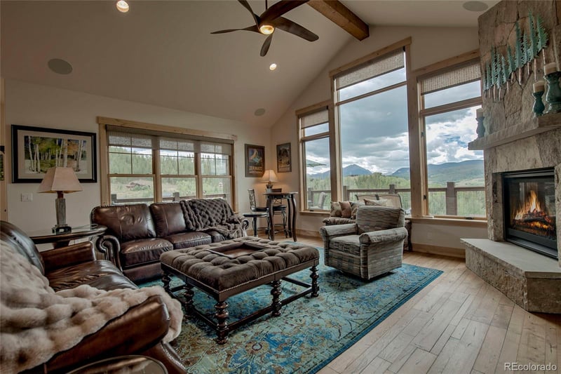 160 Stonefly Dr, Silverthorne, CO 80498