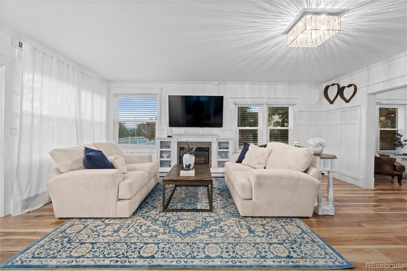 7819 Hill Crest Dr, Louviers, CO 80131