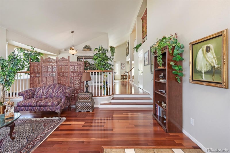 10083 Oak Leaf Way, Littleton, CO 80129