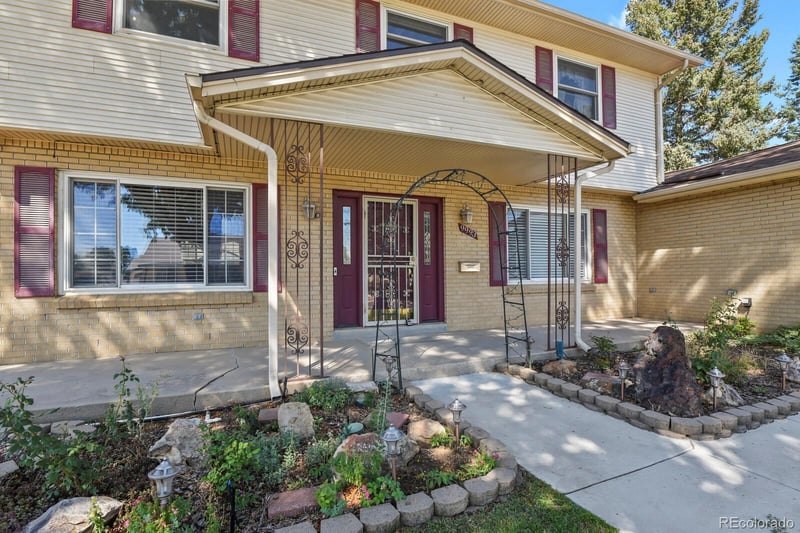 9993 Appletree Pl, Thornton, CO 80260